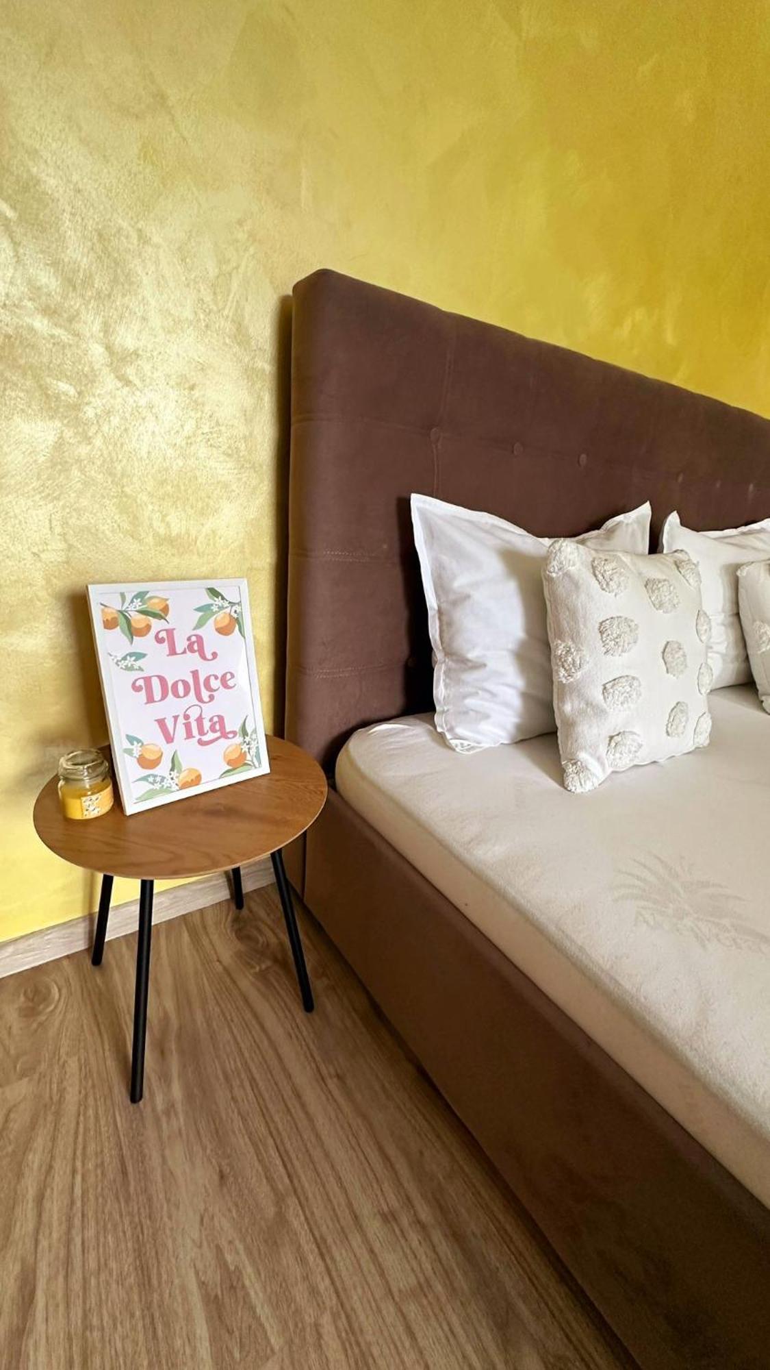 Eral Apartment Mamaia Eksteriør billede